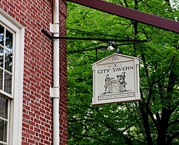 153-City Tavern
